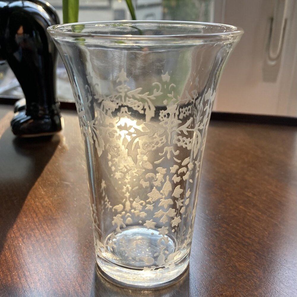 Croscill Etched Glass Vanity Tumbler Toothbrush/Rinse Cup Vintage Bathroom Decor
